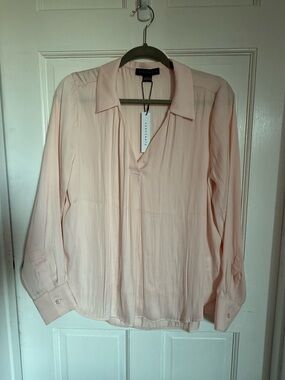 Sanctuary Blush Pink Long-Sleeve Button Down Shirt. NWT
